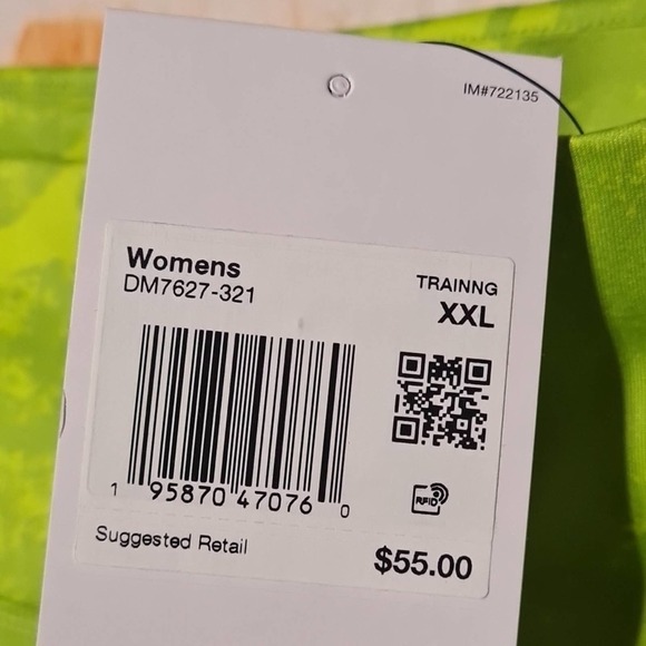 Nike One Luxe Tight Fit Shorts Size XXL NWT - Picture 4 of 8